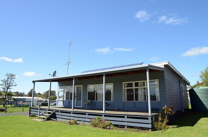 51 Kirby Street, Casterton VIC 3311, Casterton - Image 1