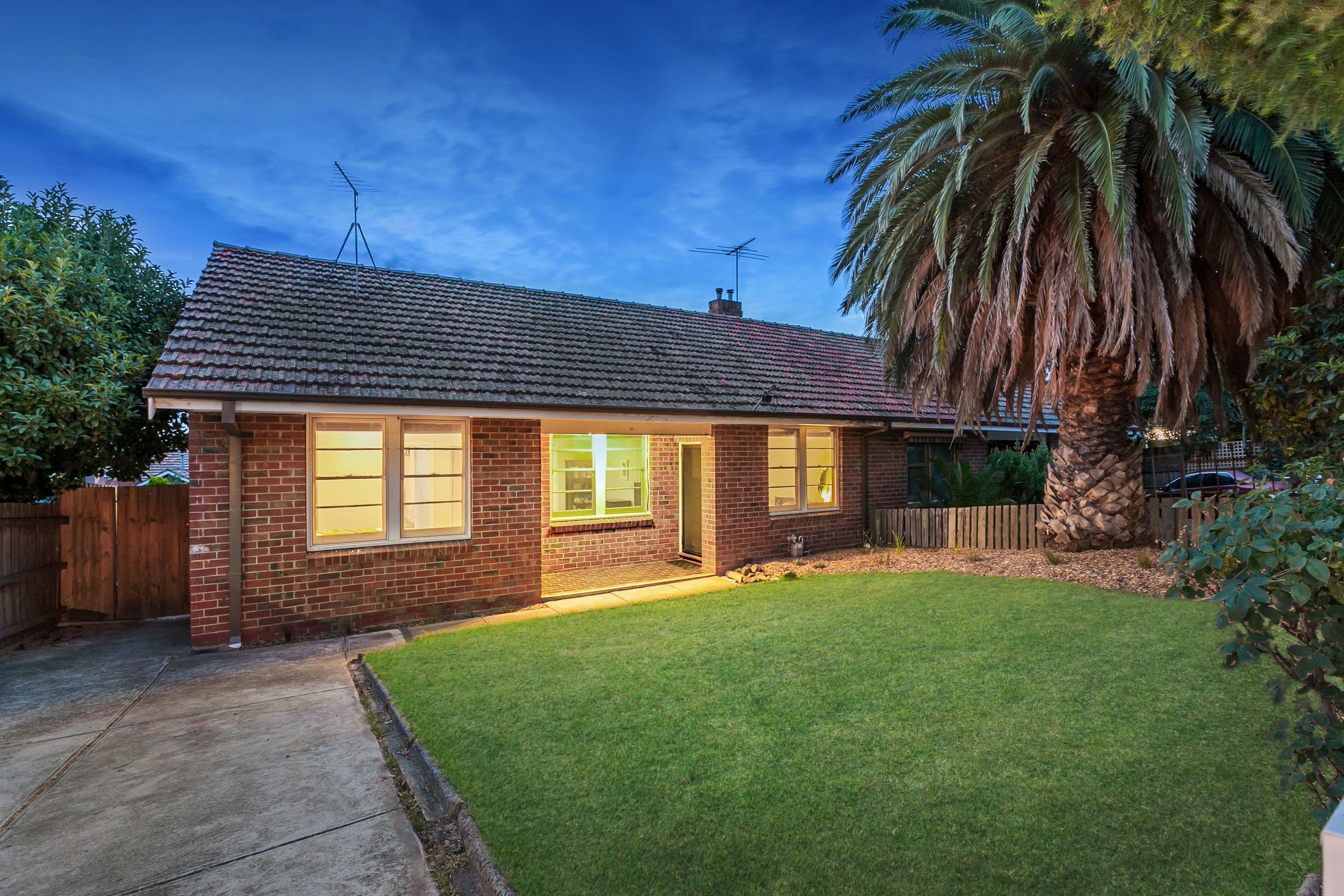 27 McGowan Avenue, Preston VIC 3072, Preston - Image 1