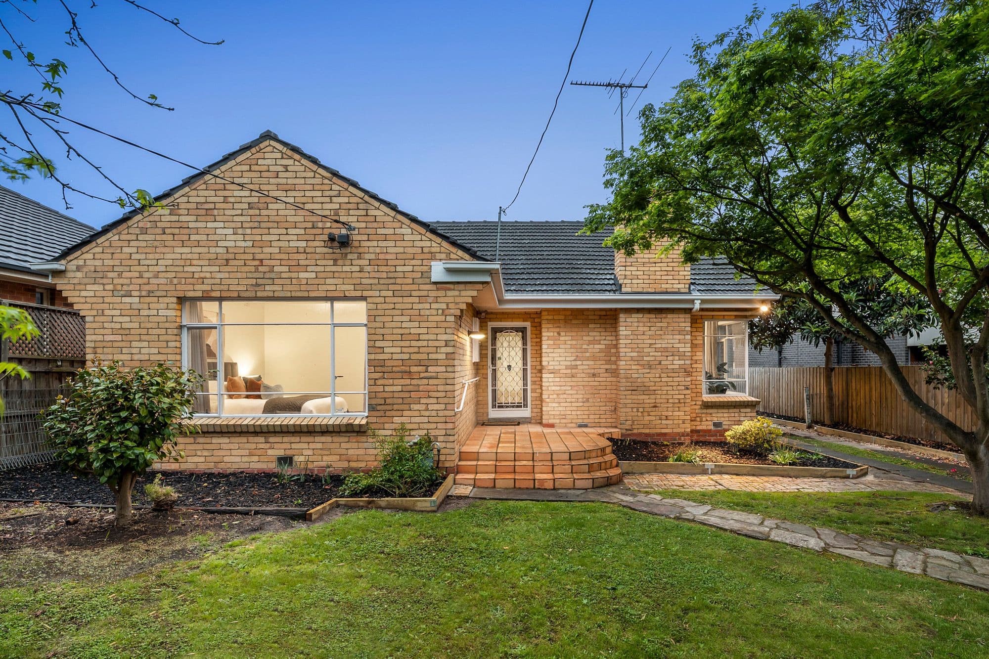 6 Highfield Avenue, Blackburn South VIC 3130, Blackburn South - Image 1