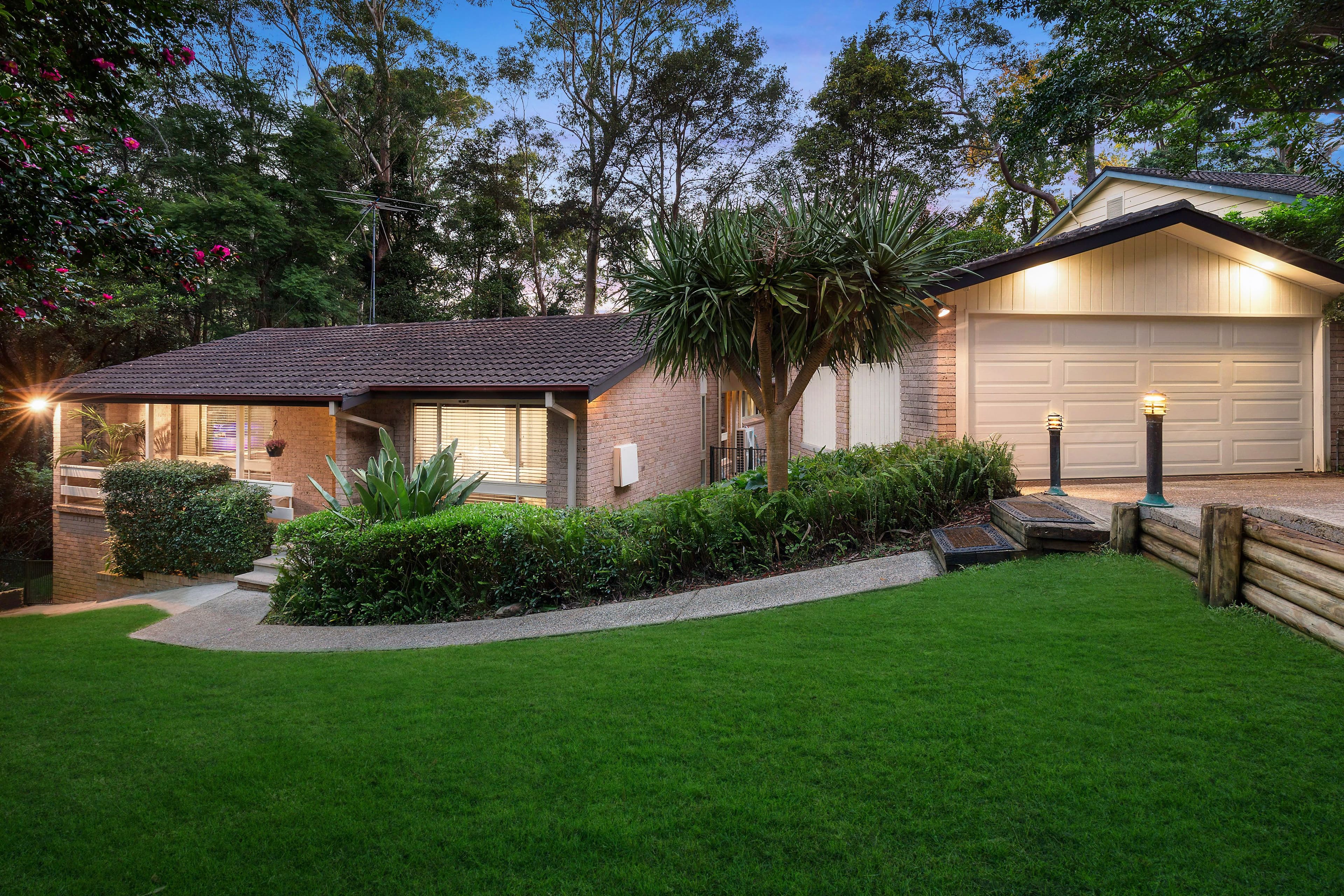 5 Adelong Place, Wahroonga NSW 2076, Wahroonga - Image 1
