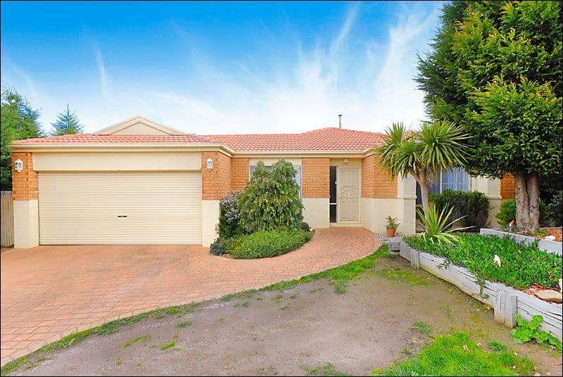 43 Roulston Way, WALLAN VIC 3756, Wallan - Image 1