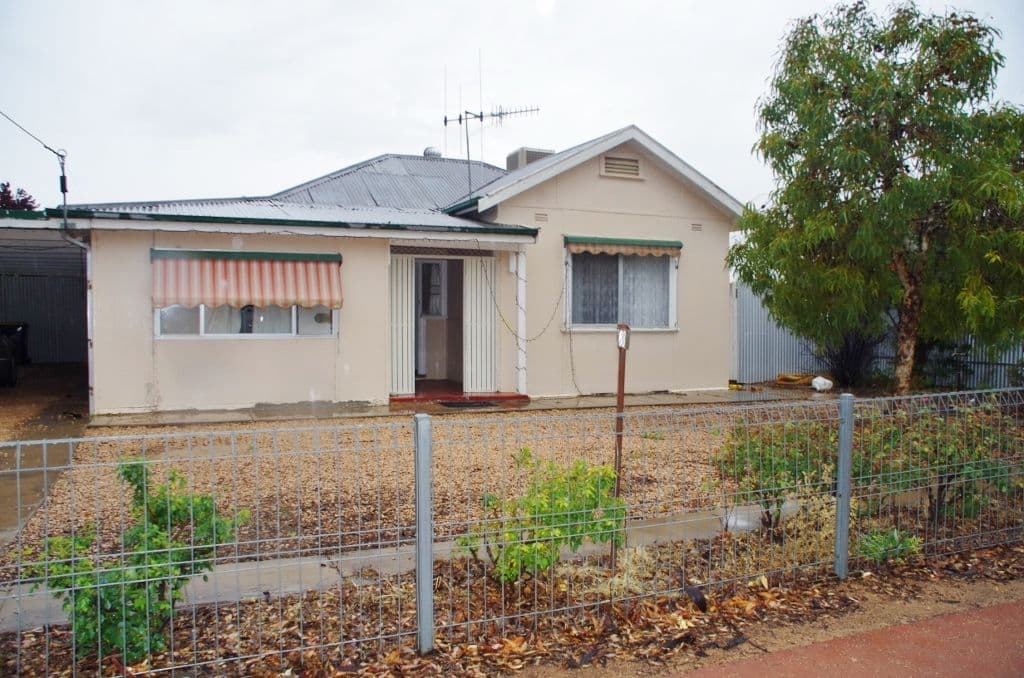 188 Sixteenth Street, RENMARK SA 5341, Renmark - Image 1