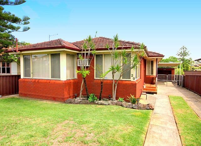 20 Wenke Crescent, YAGOONA NSW 2199, Yagoona - Image 1