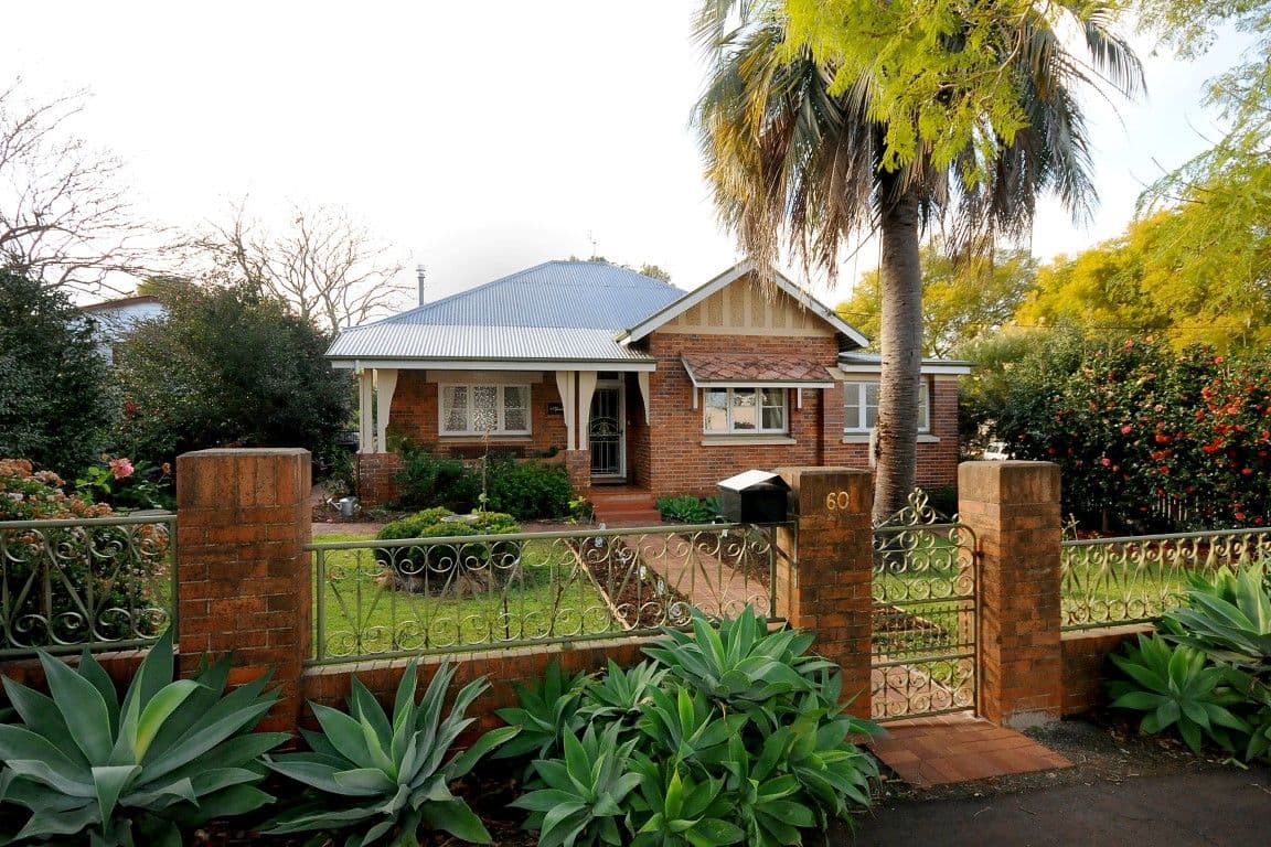 60 Mary Street, MOUNT LOFTY QLD 4350, Mount Lofty - Image 1