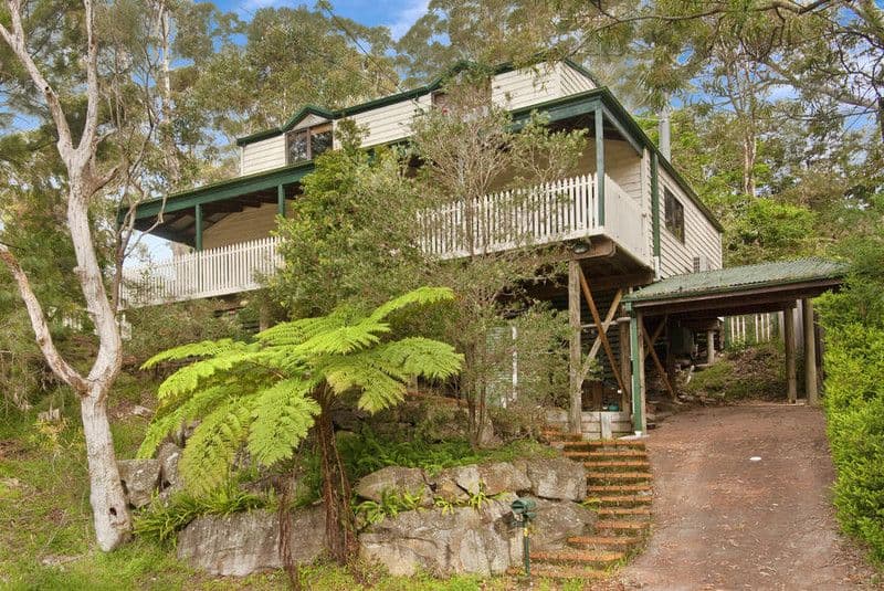 130 The Crescent, HELENSBURGH NSW 2508, Helensburgh - Image 1