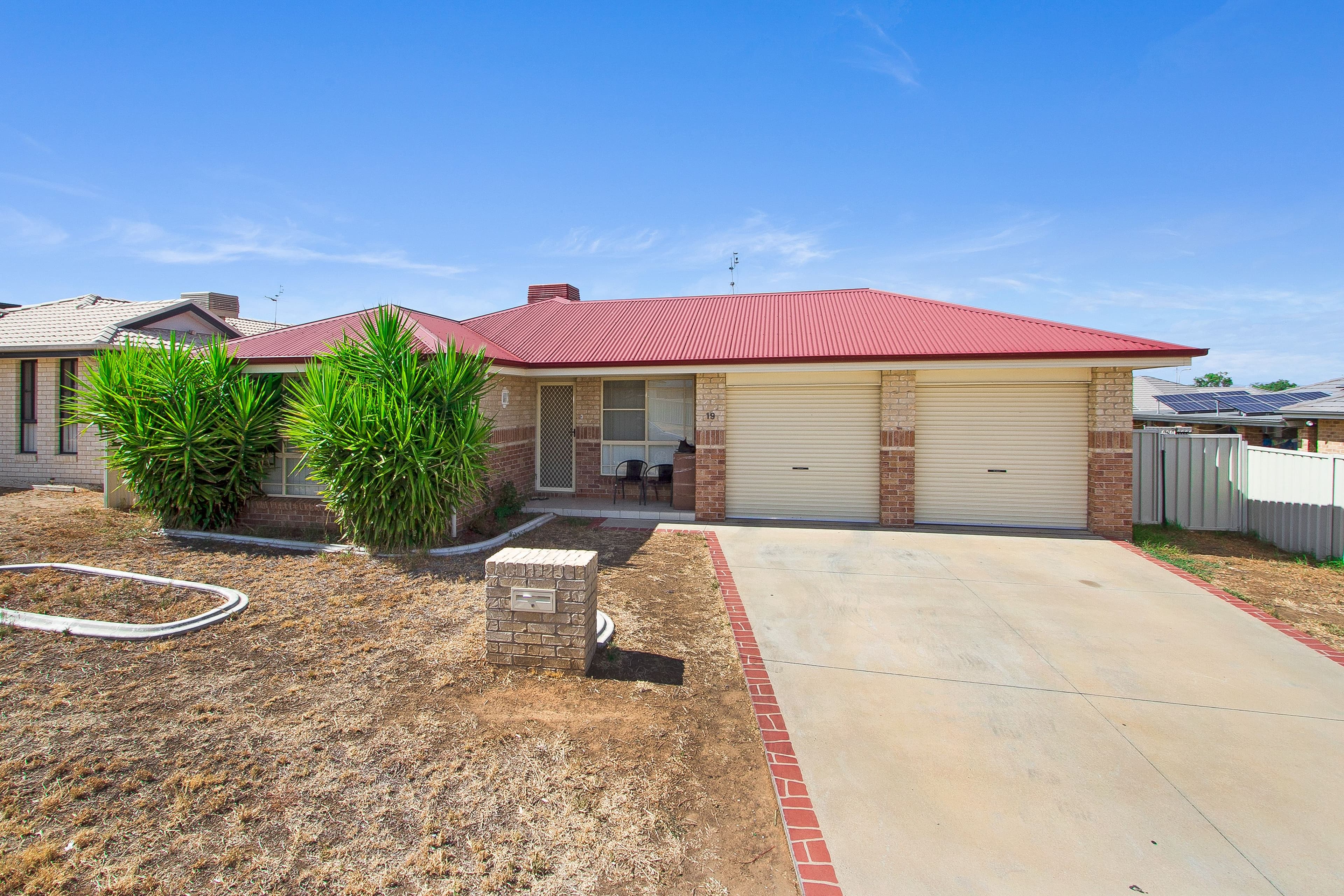 19 Orley Drive, Tamworth NSW 2340, Tamworth - Image 1