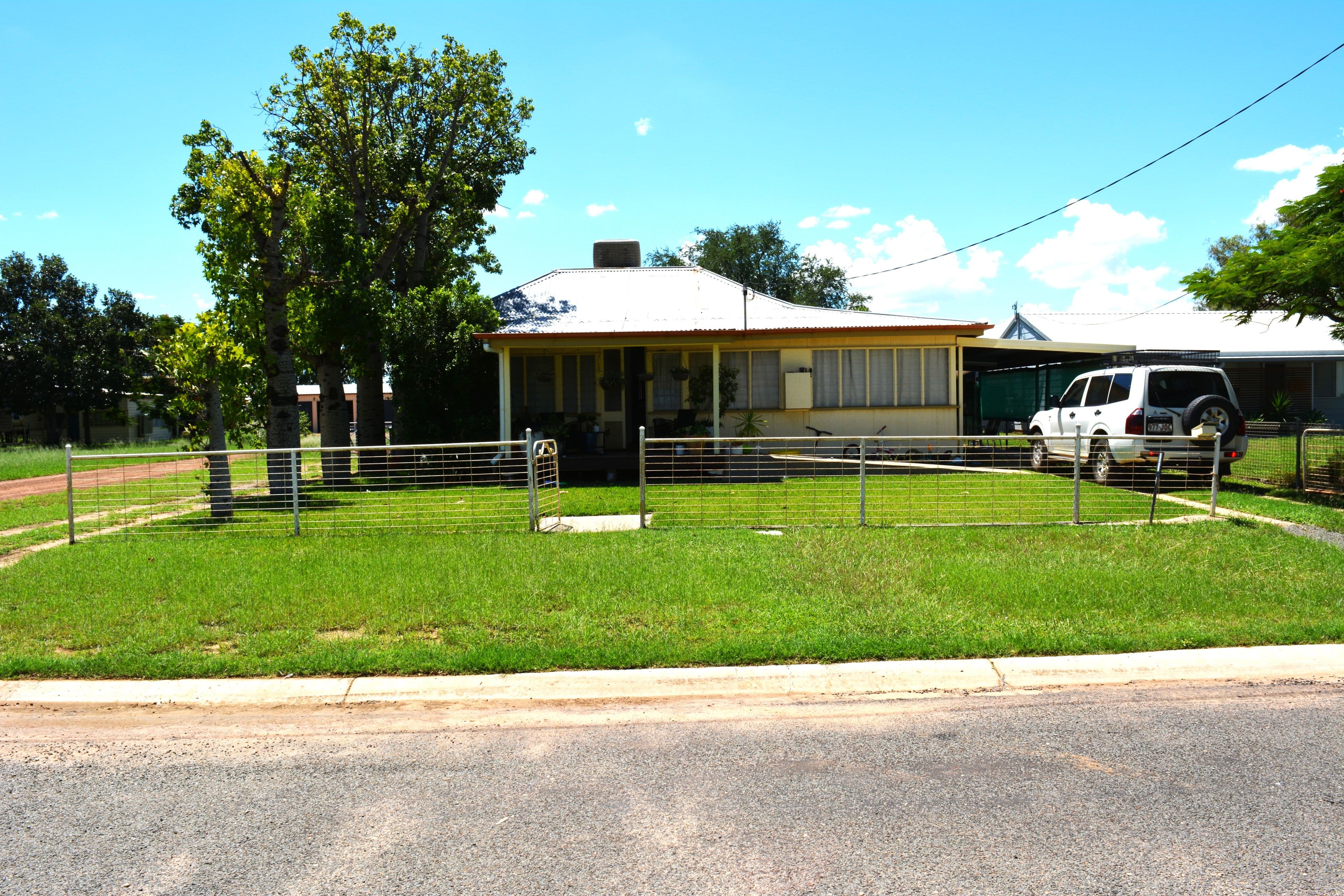 11 Rose Street, Blackall QLD 4472, Blackall - Image 1