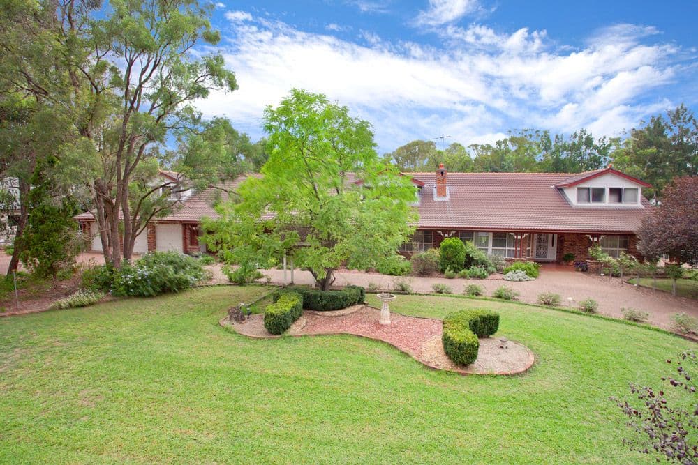 25 Wavehill Avenue, WINDSOR DOWNS NSW 2756, Windsor Downs - Image 1