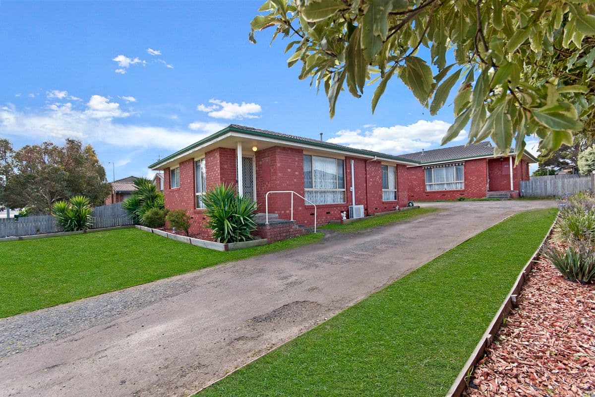 34 McKiernan Road, WARRNAMBOOL VIC 3280, Warrnambool - Image 1