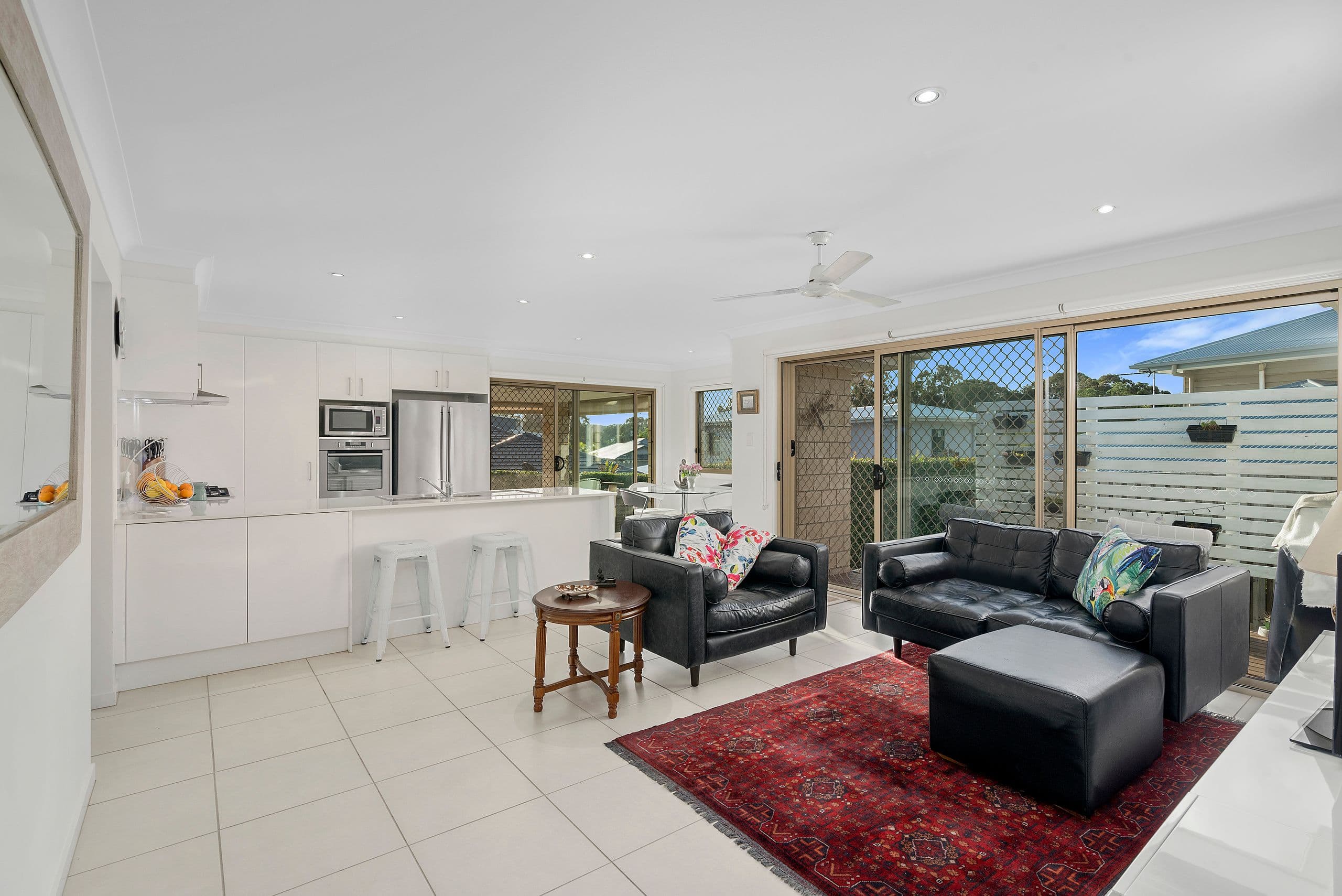 3 Beacon Court, Elanora QLD 4221, Elanora - Image 1