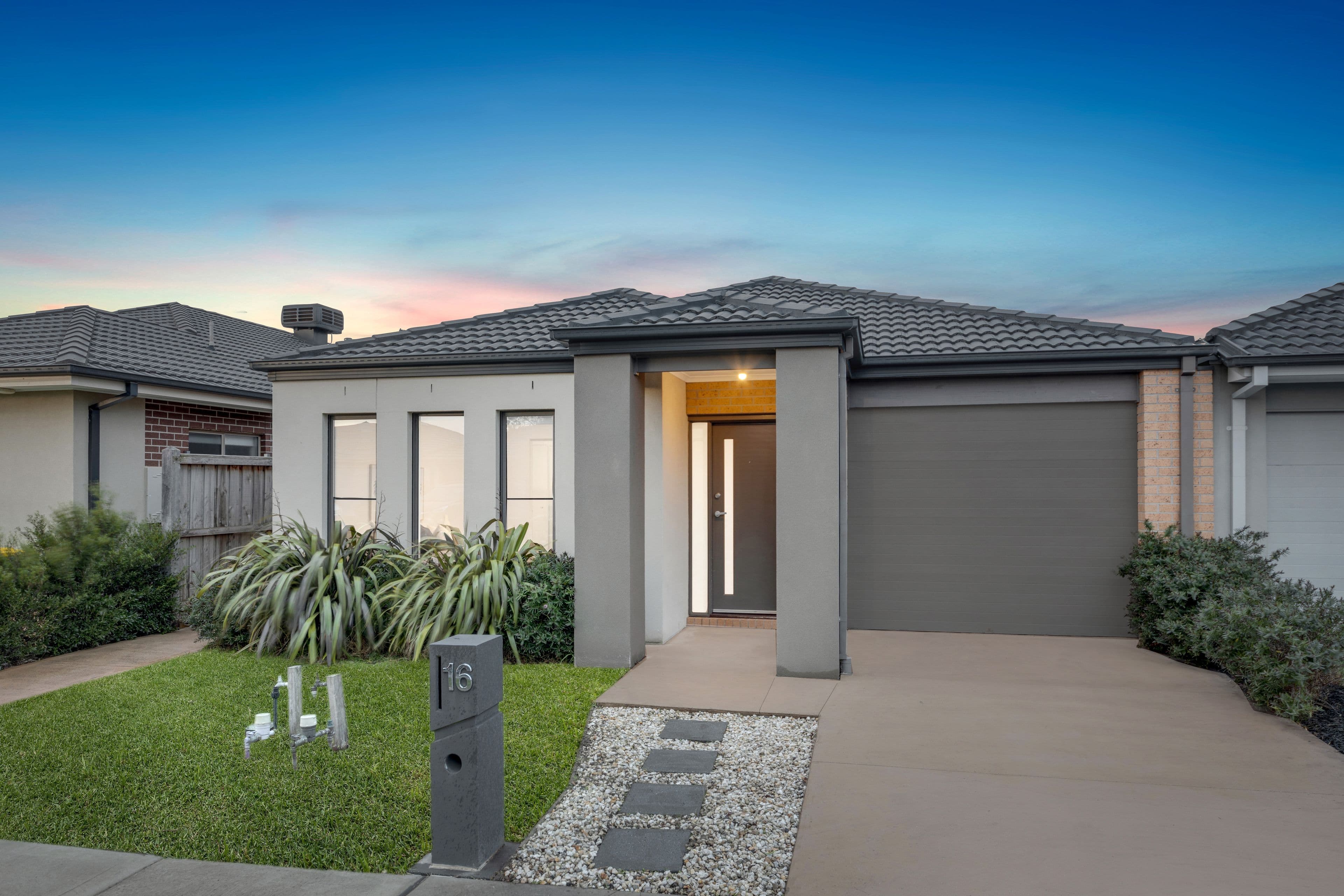 16 Bedford Way, Mickleham VIC 3064, Mickleham - Image 1