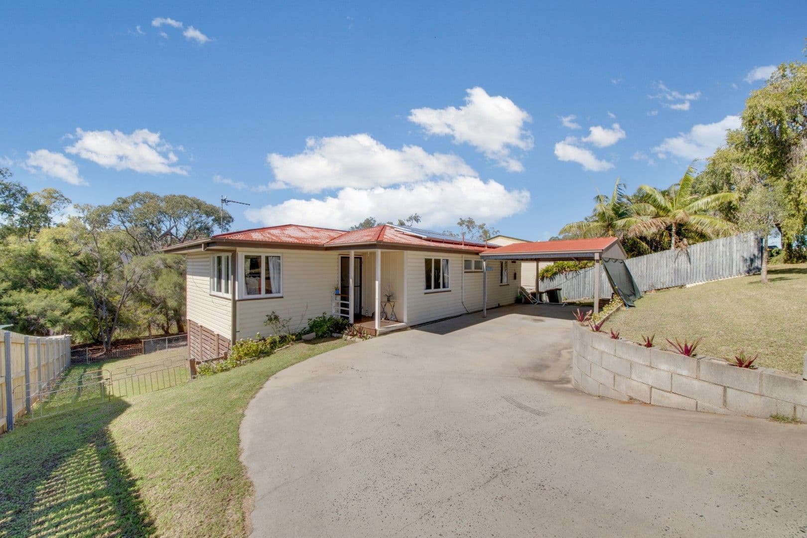 29 Coase Street, West Gladstone QLD 4680, West Gladstone - Image 1