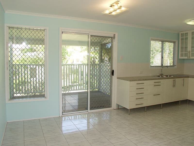 34 Waratah Drive, CRESTMEAD QLD 4132, Crestmead - Image 1