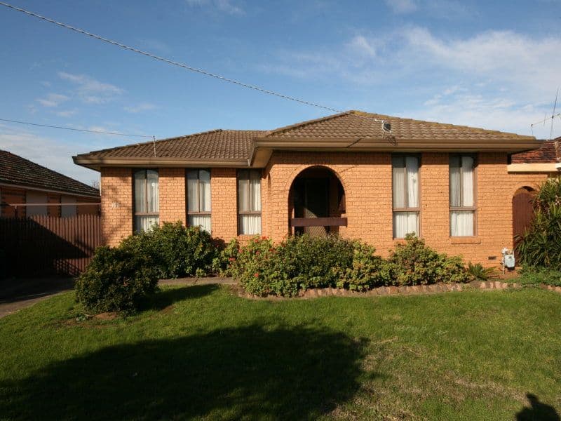 177 Taylors Road, ST ALBANS VIC 3021, St Albans - Image 1