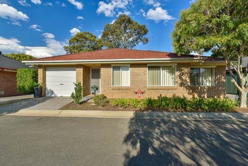 17 Poplar Crescent, BRADBURY NSW 2560, Bradbury - Image 1