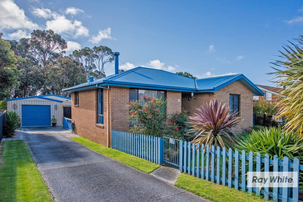 5 Oak Avenue, Somerset TAS 7322, Somerset - Image 1