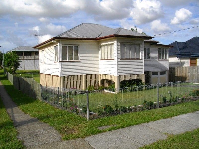36 Edinburgh Castle Road, KEDRON QLD 4031, Kedron - Image 1