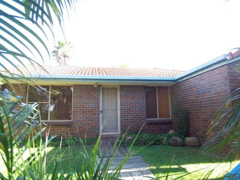 42 Mindona Street, WISHART QLD 4122, Wishart - Image 1