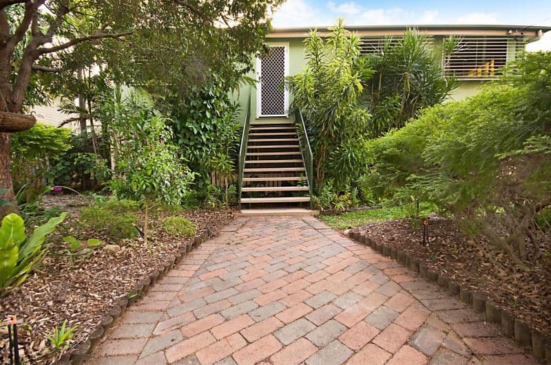 8 Estate Street, WEST END QLD 4810, West End - Image 1