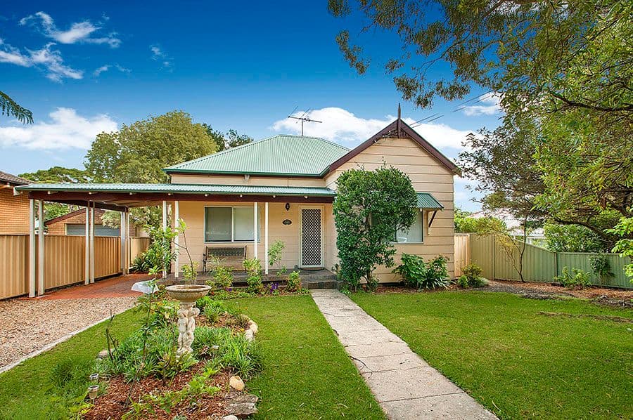13 Rosebery Street, HEATHCOTE NSW 2233, Heathcote - Image 1