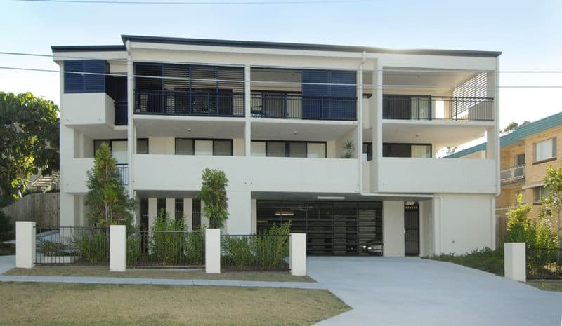 18 Kennington Road, CAMP HILL QLD 4152, Camp Hill - Image 1