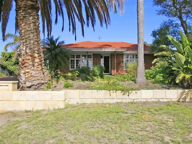 9 Acacia Way, YANGEBUP WA 6164, Yangebup - Image 1