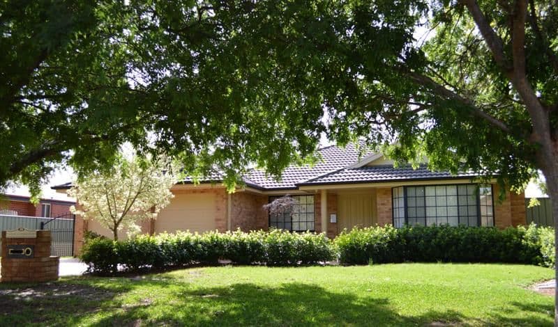 8 Namoi Crescent, DUBBO NSW 2830, Dubbo - Image 1