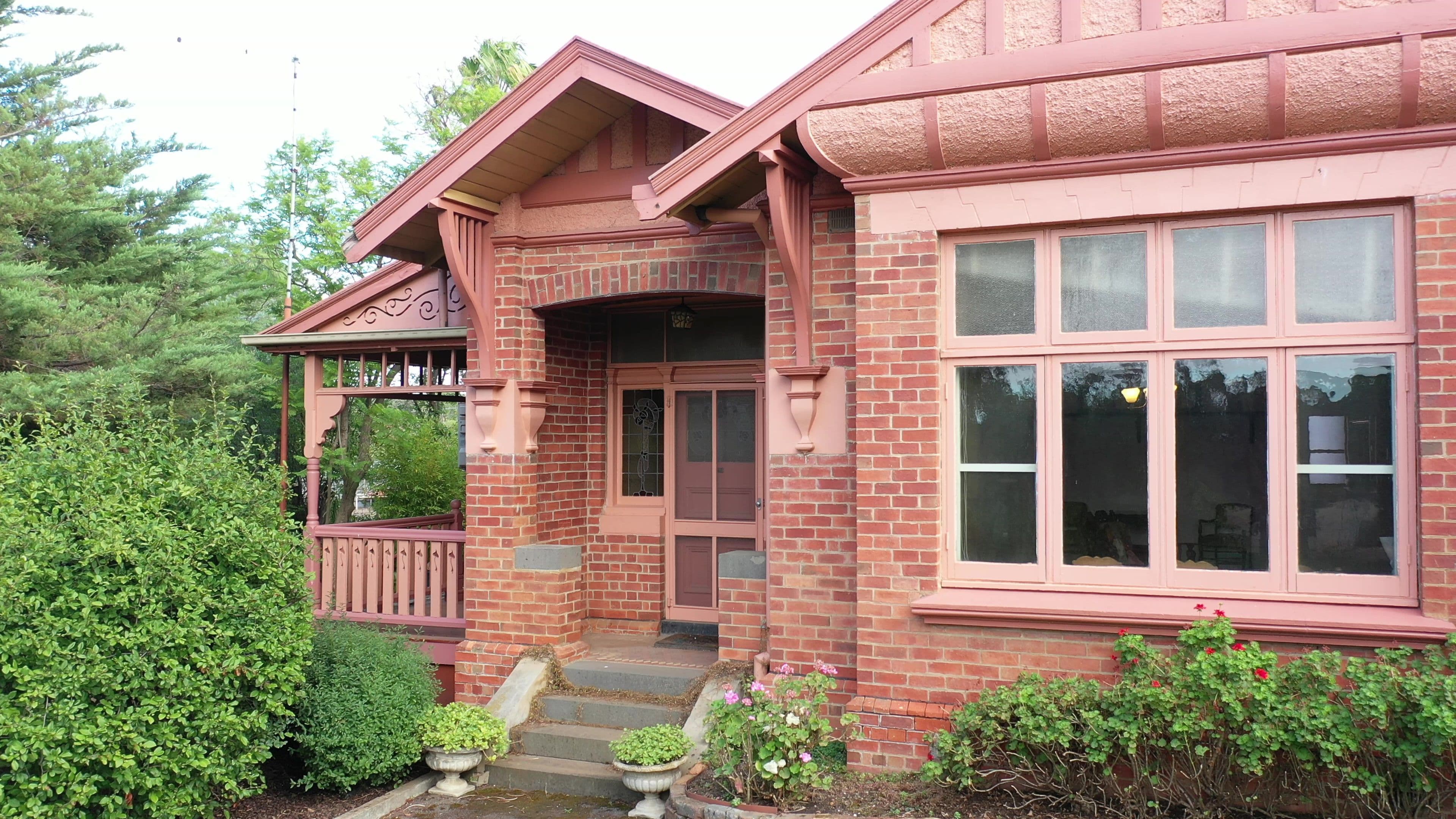 1 Albert Street, St Arnaud VIC 3478, St Arnaud - Image 1