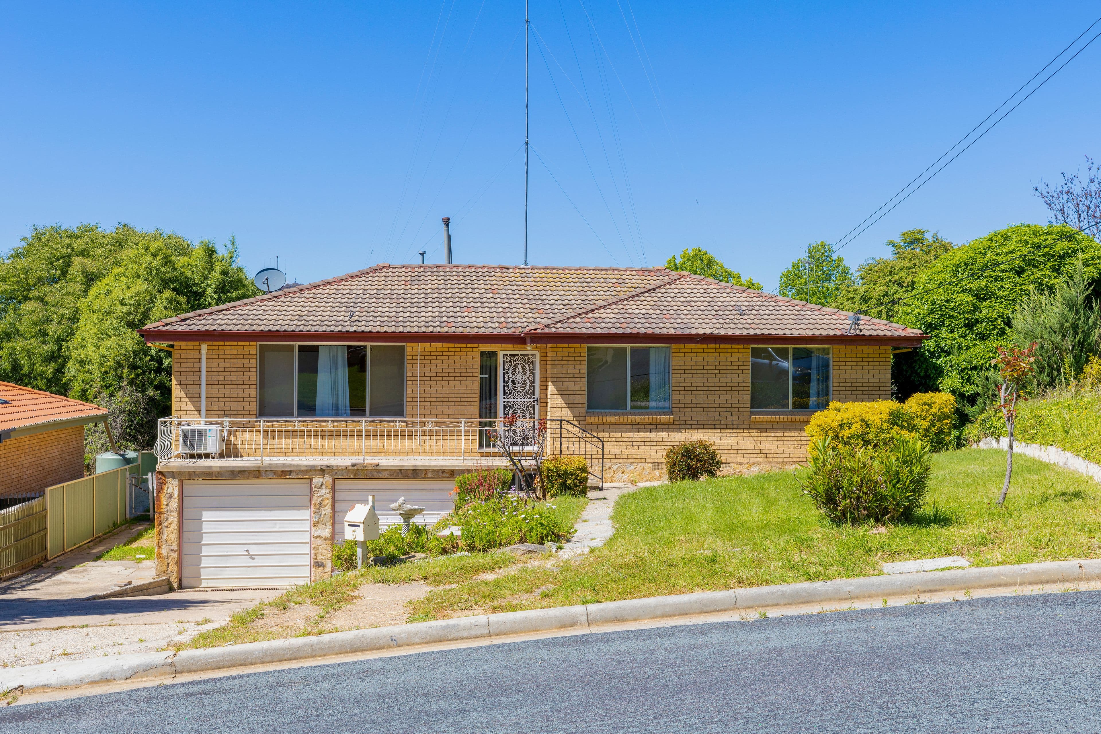 5 Camellia Place, Crestwood NSW 2620, Crestwood - Image 1