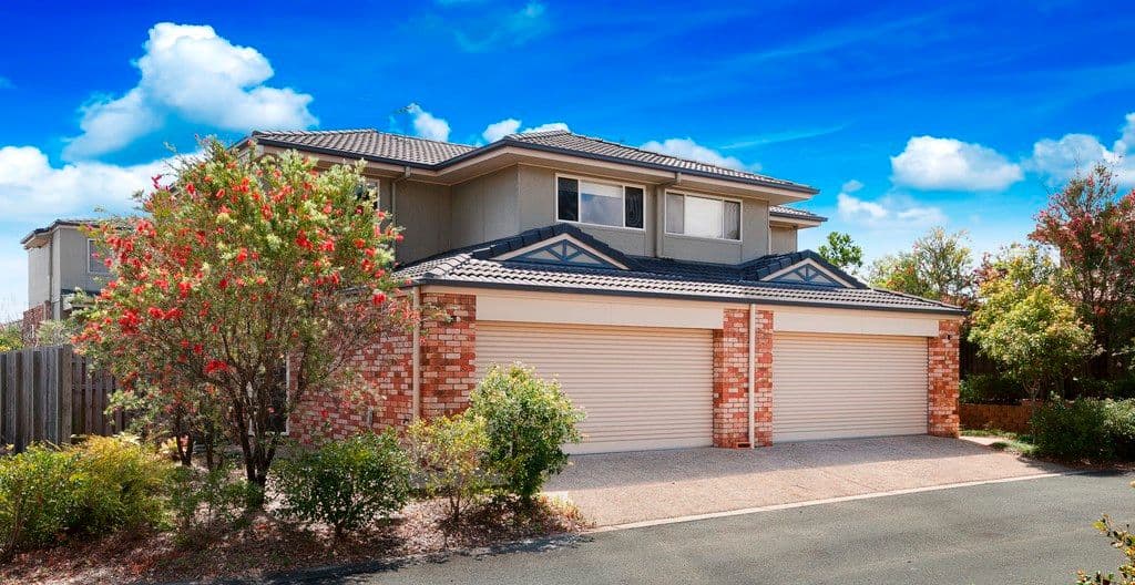 100 Oakmont Avenue, Oxley QLD 4075, Oxley - Image 1
