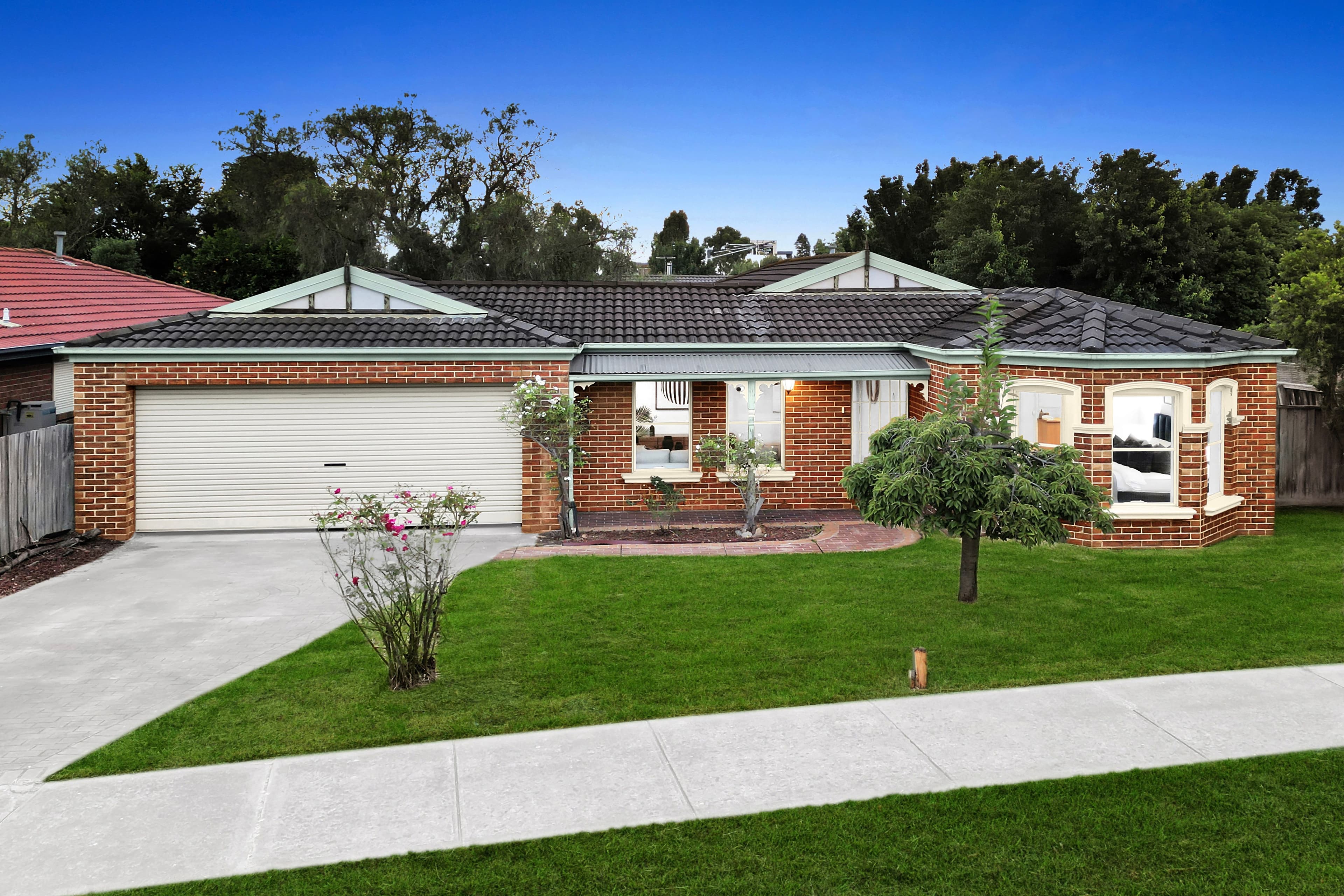 5 Brindalee Place, Cranbourne East VIC 3977, Cranbourne East - Image 1