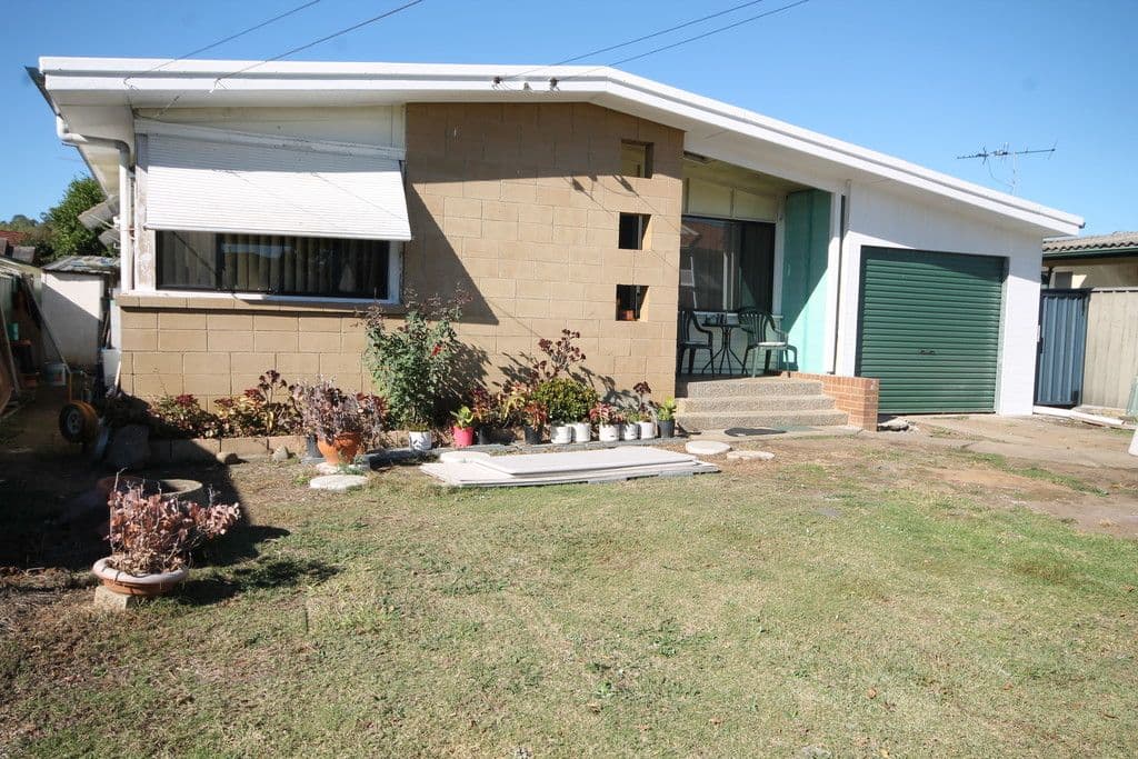 10 Barham Street, Heckenberg - Image 1