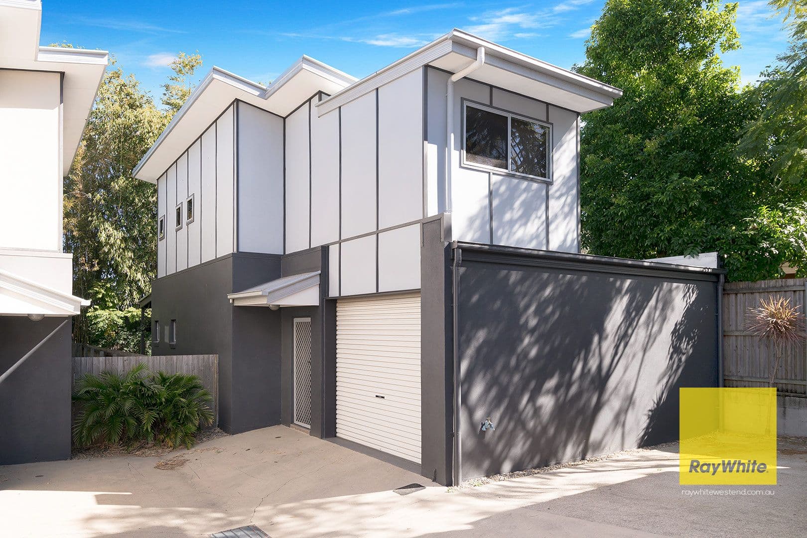 39 Waldheim Street, Annerley QLD 4103, Annerley - Image 1