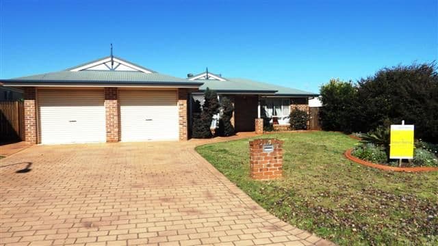7 Biscay Crescent, GLENVALE QLD 4350, Glenvale - Image 1