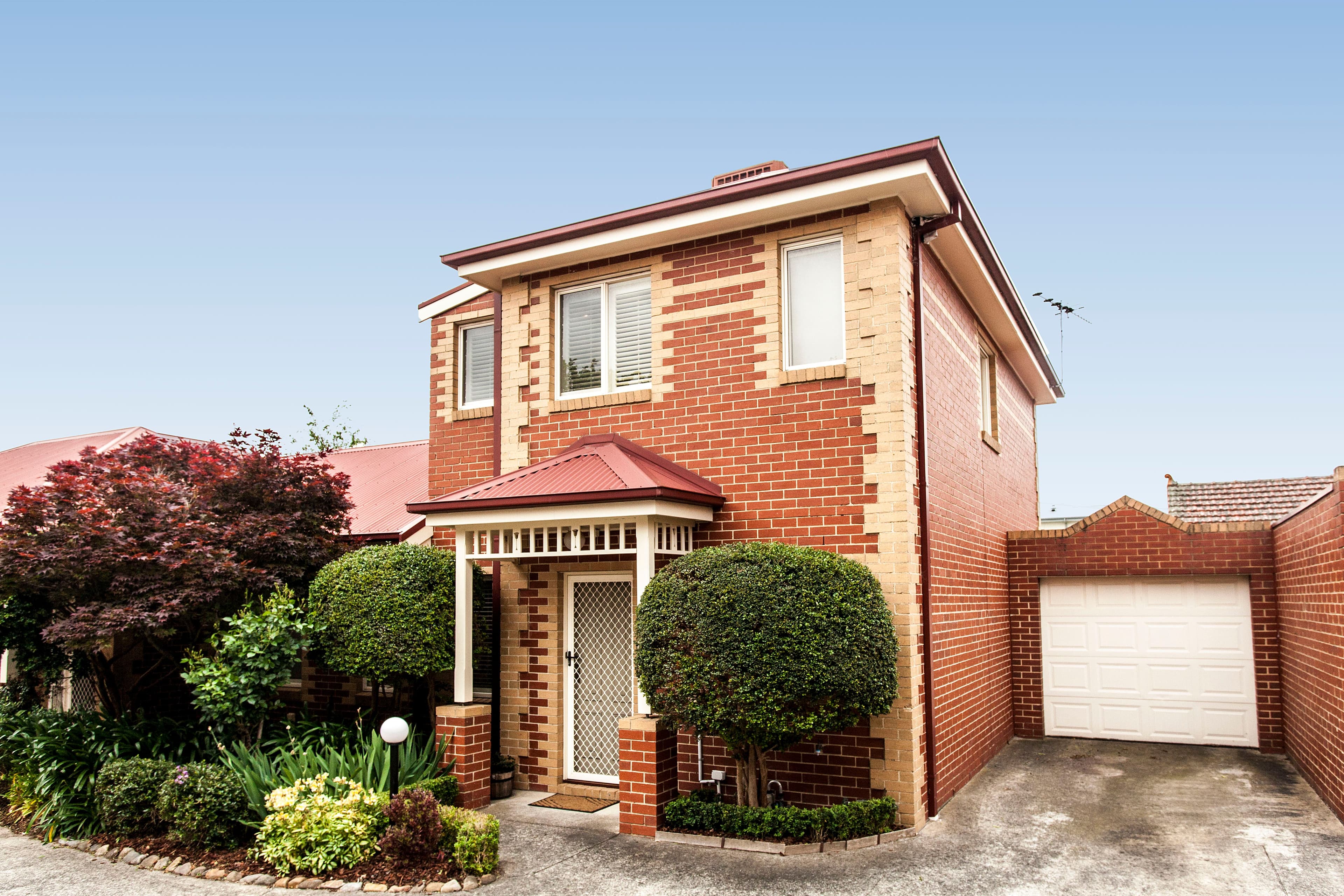565 Whitehorse Road, Mitcham VIC 3132, Mitcham - Image 1