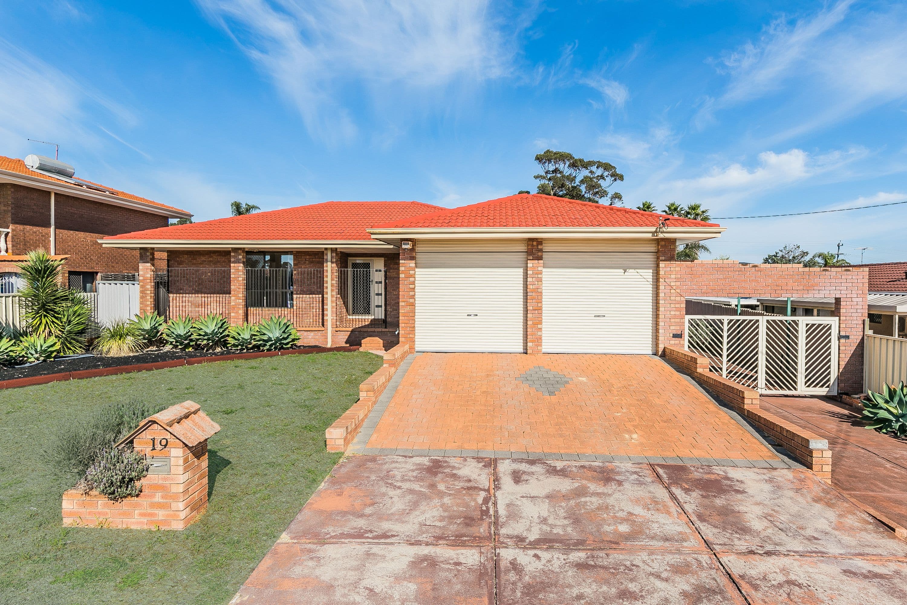 19 Sparrow Way, Spearwood WA 6163, Spearwood - Image 1