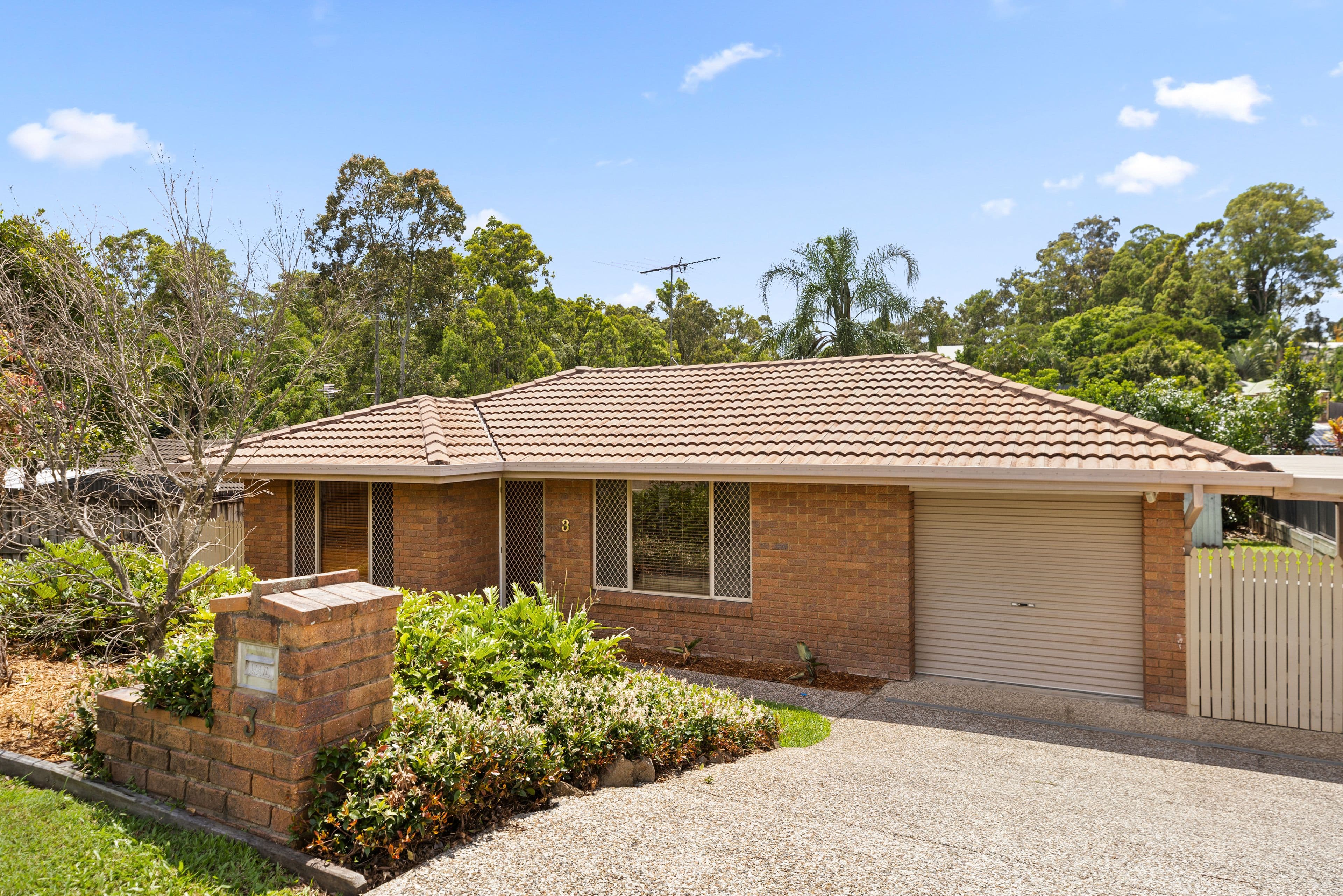 3 Glenvale Court, Everton Hills QLD 4053, Everton Hills - Image 1