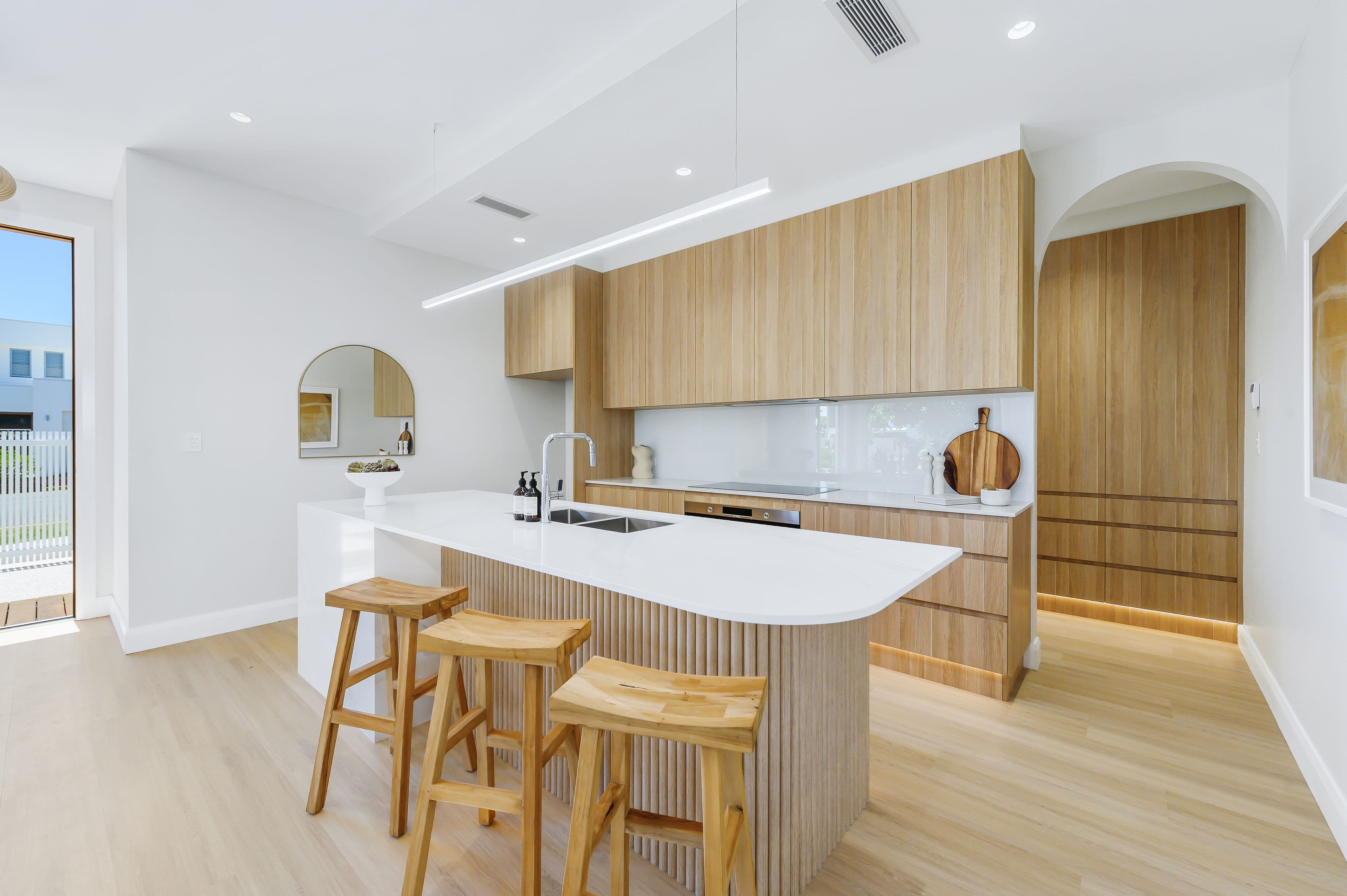 20 Deodar Drive, Burleigh Heads QLD 4220, Burleigh Heads - Image 1