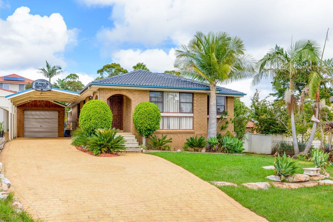 11 Buttercup Street, Macquarie Fields - Image 1