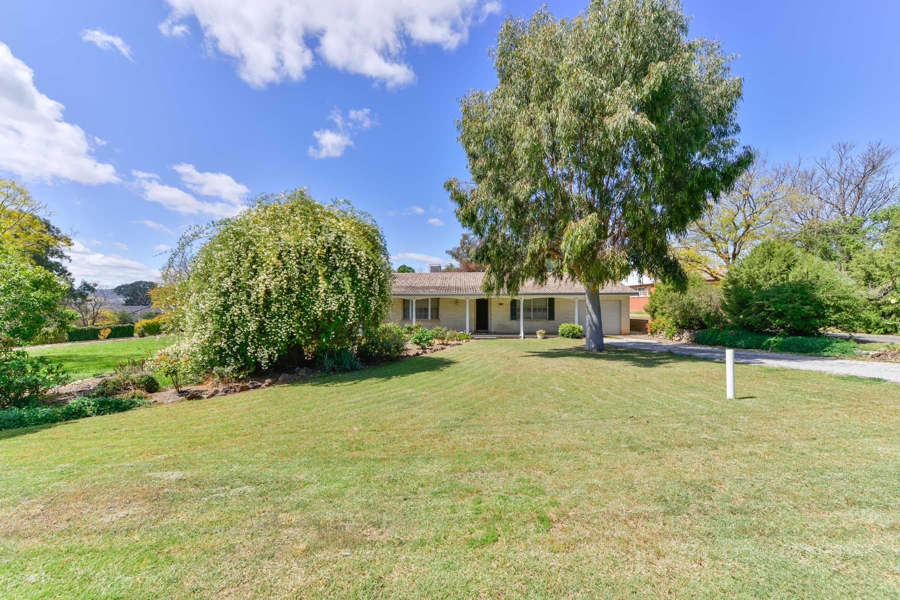 16 Darrell Road, Calala - Image 1