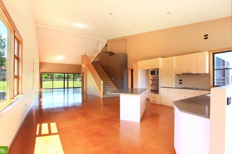 3 Mountain View Crescent, FIGTREE NSW 2525, Figtree - Image 1