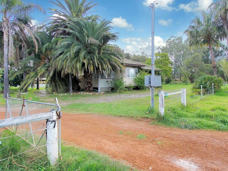 78 Peters Road, MUCHEA WA 6501, Muchea - Image 1
