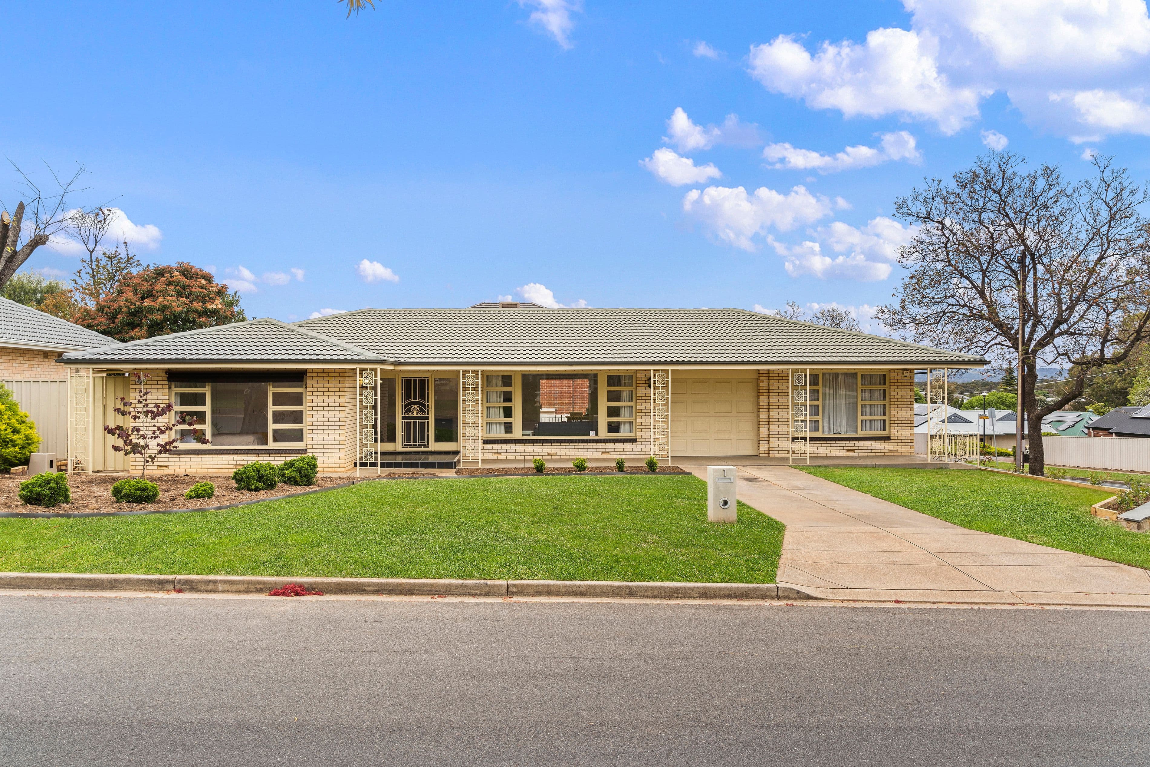 1 Scenic Drive, Windsor Gardens SA 5087, Windsor Gardens - Image 1