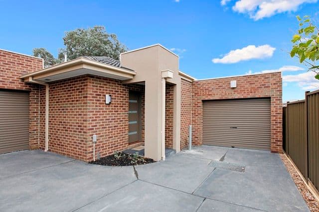 44 Boldrewood Parade, RESERVOIR VIC 3073, Reservoir - Image 1