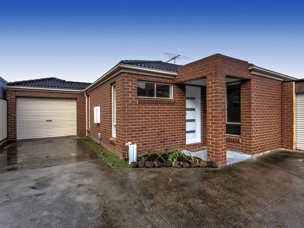 10 Cornhill Street, St Albans VIC 3021, St Albans - Image 1
