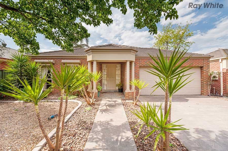 6 Northampton Crescent, Caroline Springs VIC 3023, Caroline Springs - Image 1