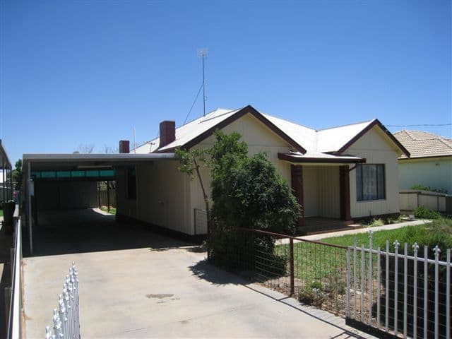 586 McGowen Street, BROKEN HILL NSW 2880, Broken Hill - Image 1