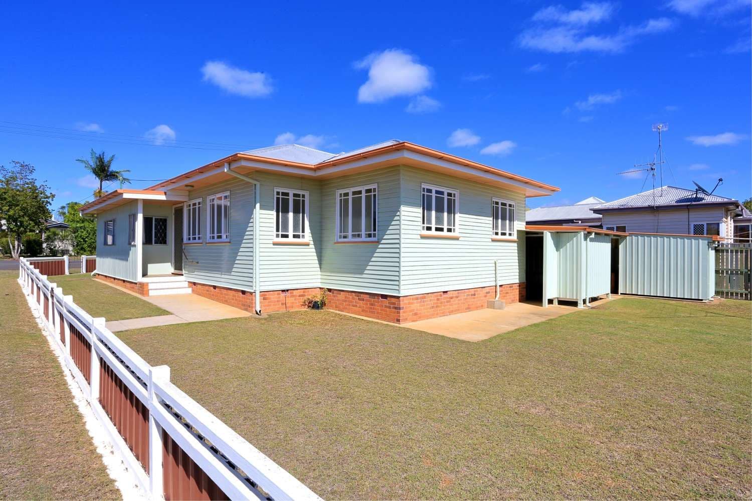 22 Coomber Street, SVENSSON HEIGHTS QLD 4670, Svensson Heights - Image 1