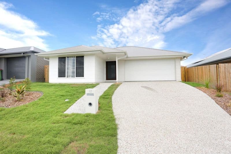 12 Windsor Street, Flagstone - Image 1