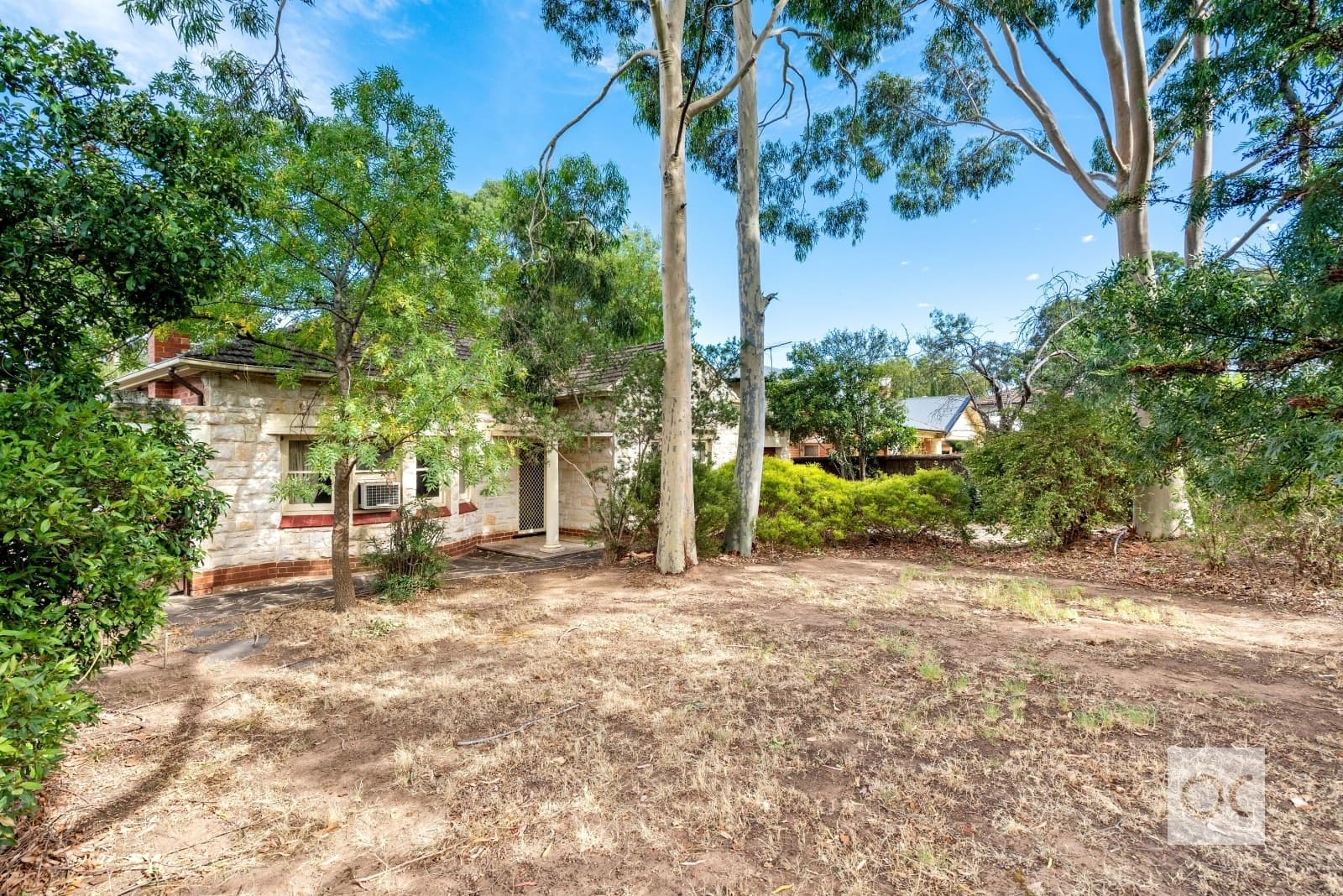 8 Pitcairn Avenue, Urrbrae - Image 1